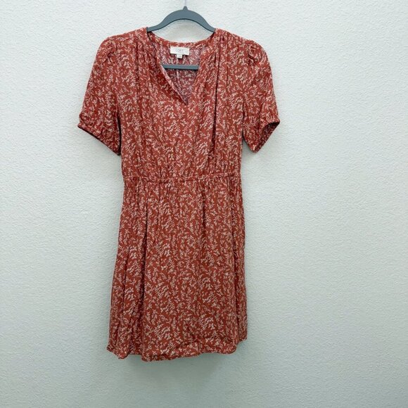 Loft Outlet Floral Grass Short Sleeve Rayon Dress Womens size Small - Picture 1 of 6